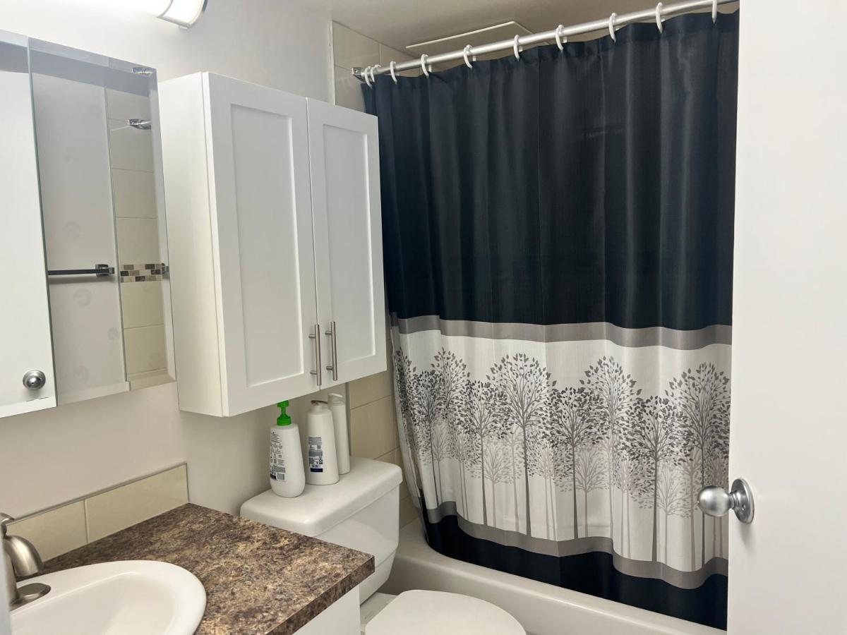 Homestay Spacious With Tv, Wi-fi, Netflix, Parking